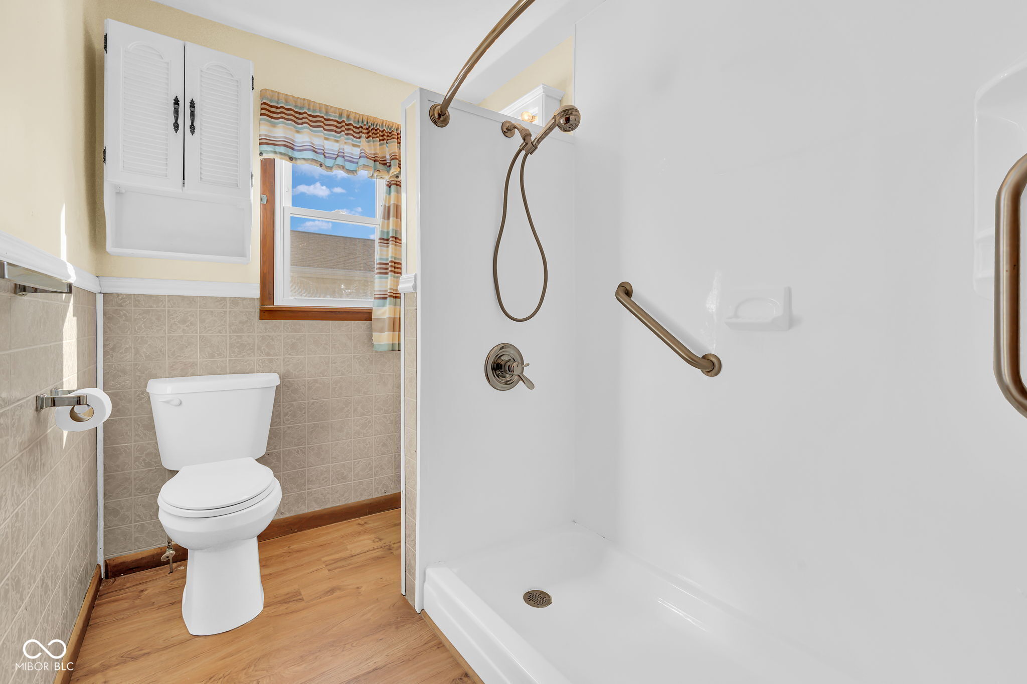 505 Race Street Hope, IN 47246 - Photo 17 of 22