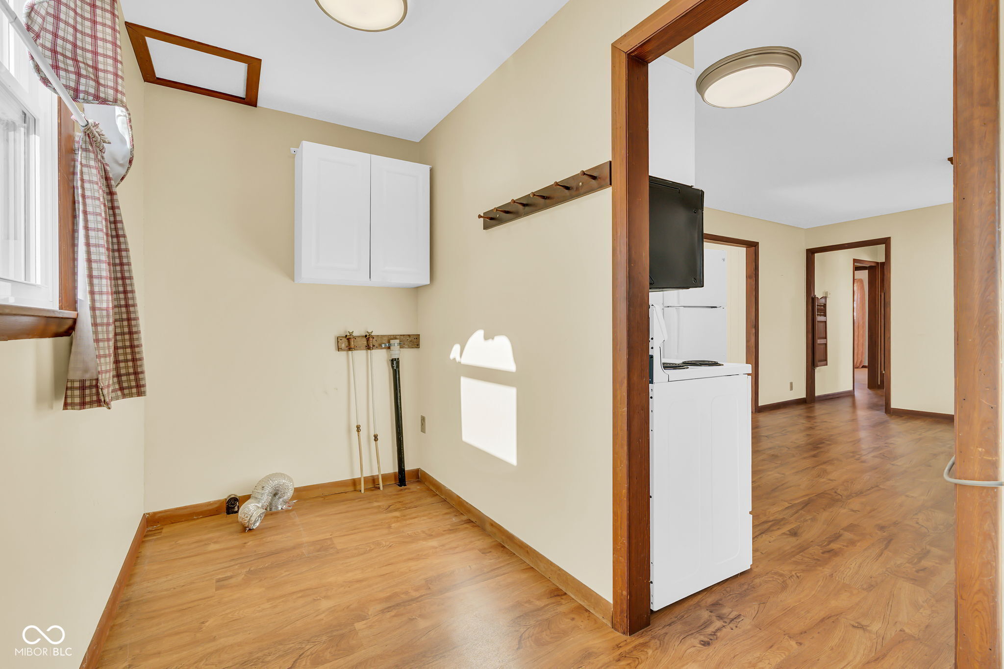 505 Race Street Hope, IN 47246 - Photo 19 of 22