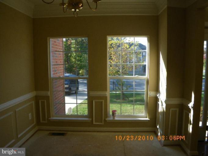 12026 Fort Washington Road Fort Washington, MD 20744 - Photo 6 of 9 Dining Room