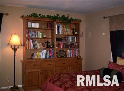 1018 Bluff Heights Road Clinton, IA 52732 - Photo 6 of 10 Gallery Image 6