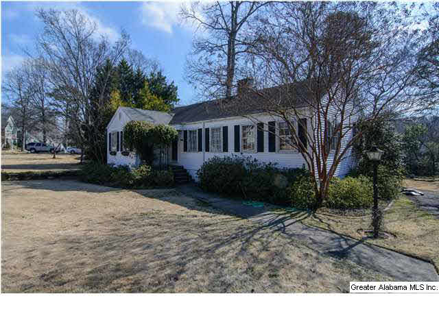 130 Hawthorne Road East Birmingham, AL 35209 - Photo 5 of 32