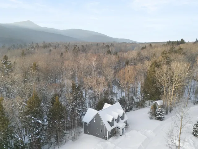 $898,000 | 41 Two Brook Drive, Wilmington, VT 05363
