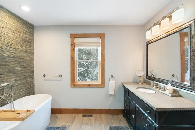 $898,000 | 41 Two Brook Drive, Wilmington, VT 05363