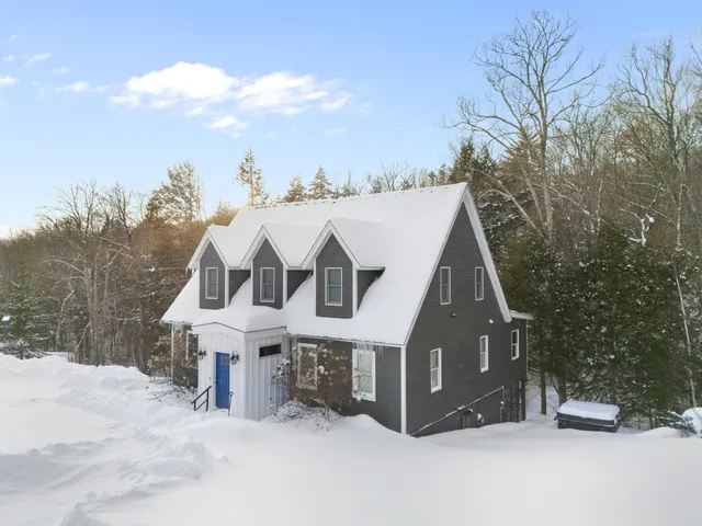 $898,000 | 41 Two Brook Drive, Wilmington, VT 05363