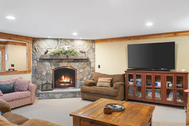 $898,000 | 41 Two Brook Drive, Wilmington, VT 05363