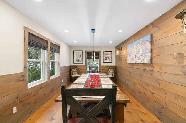 $898,000 | 41 Two Brook Drive, Wilmington, VT 05363