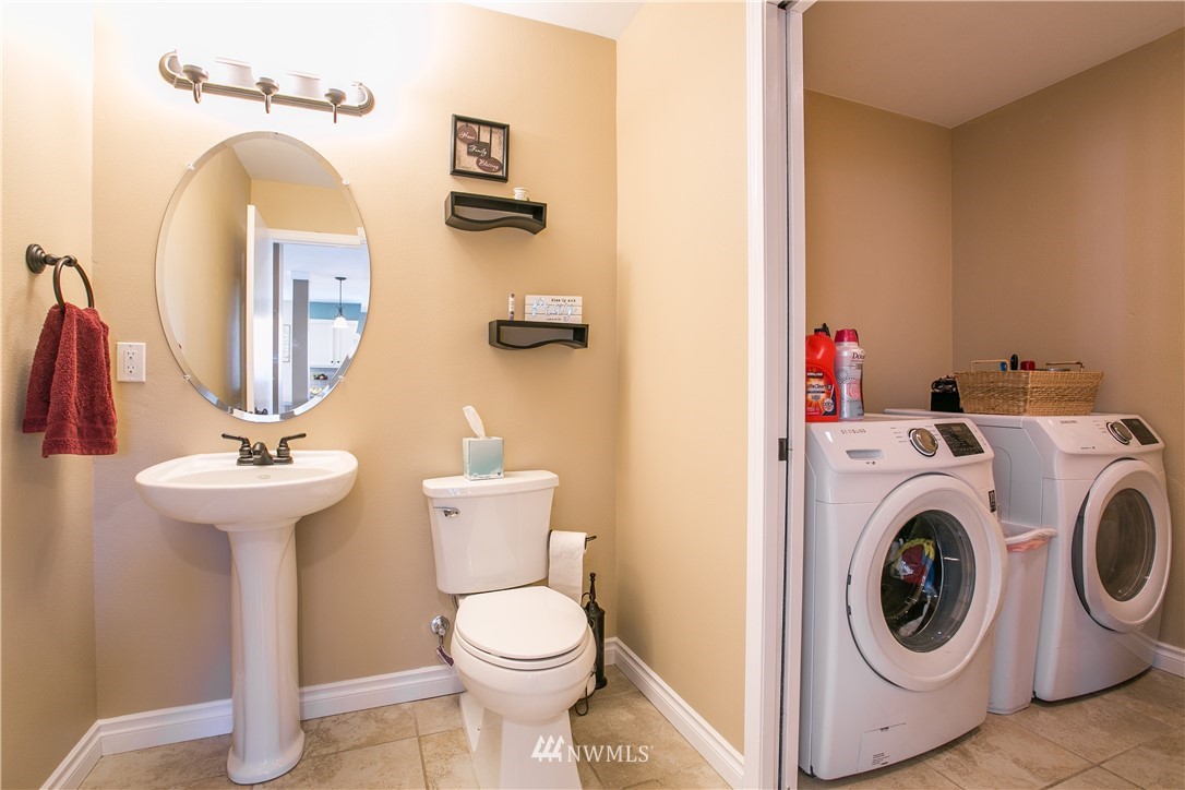 24216 Craig Rd Mount Mount Vernon, WA 98274 - Photo 11 of 24 Gallery Image 11
