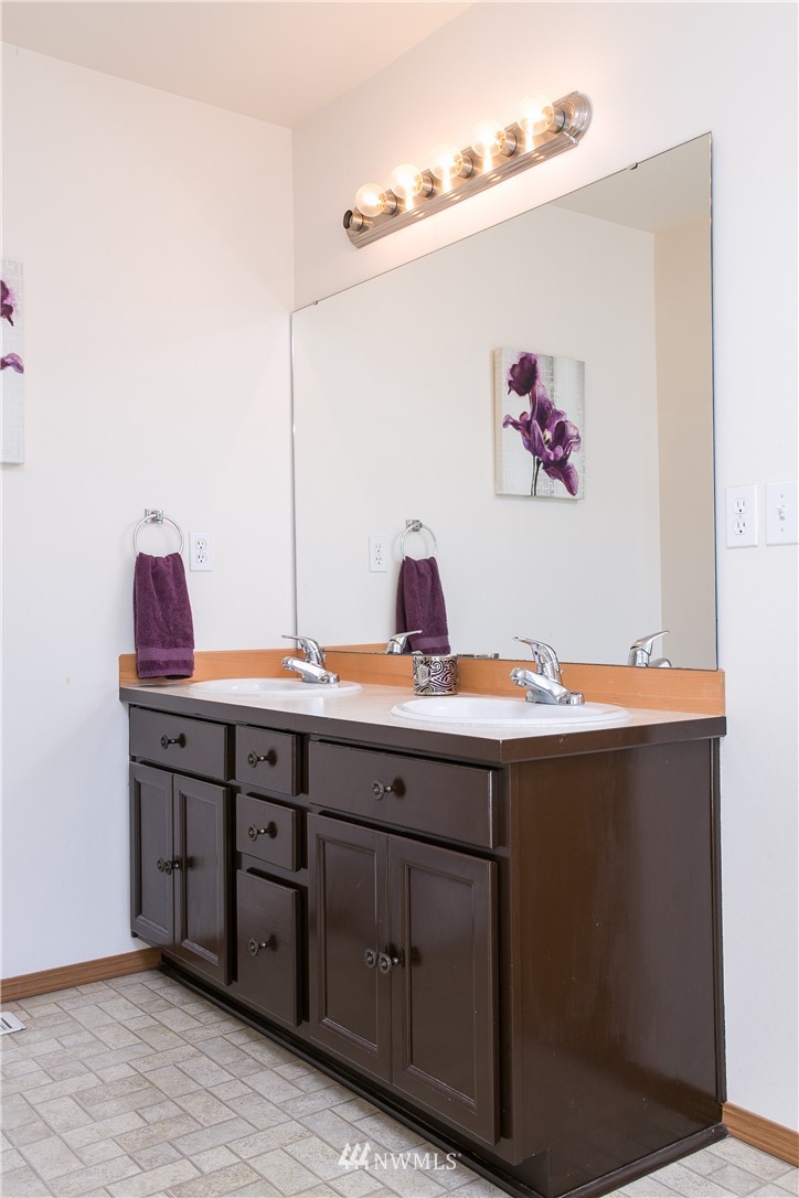 24216 Craig Rd Mount Mount Vernon, WA 98274 - Photo 18 of 24 Gallery Image 18