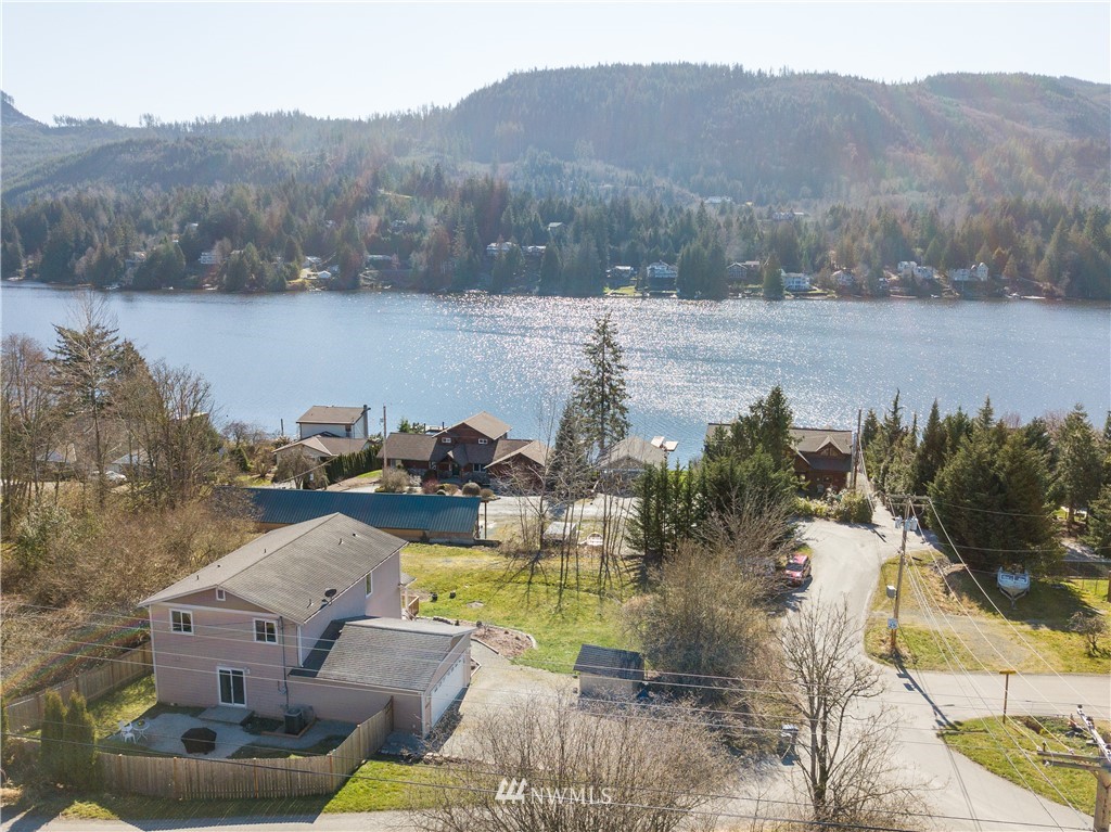 24216 Craig Rd Mount Mount Vernon, WA 98274 - Photo 3 of 24 Gallery Image 3