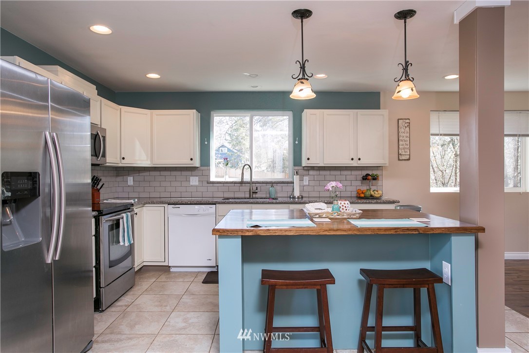 24216 Craig Rd Mount Mount Vernon, WA 98274 - Photo 8 of 24 Gallery Image 8