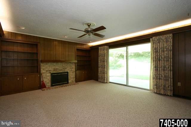 2020 Garnet Road York, PA 17403 - Photo 8 of 22 Gallery Image 8
