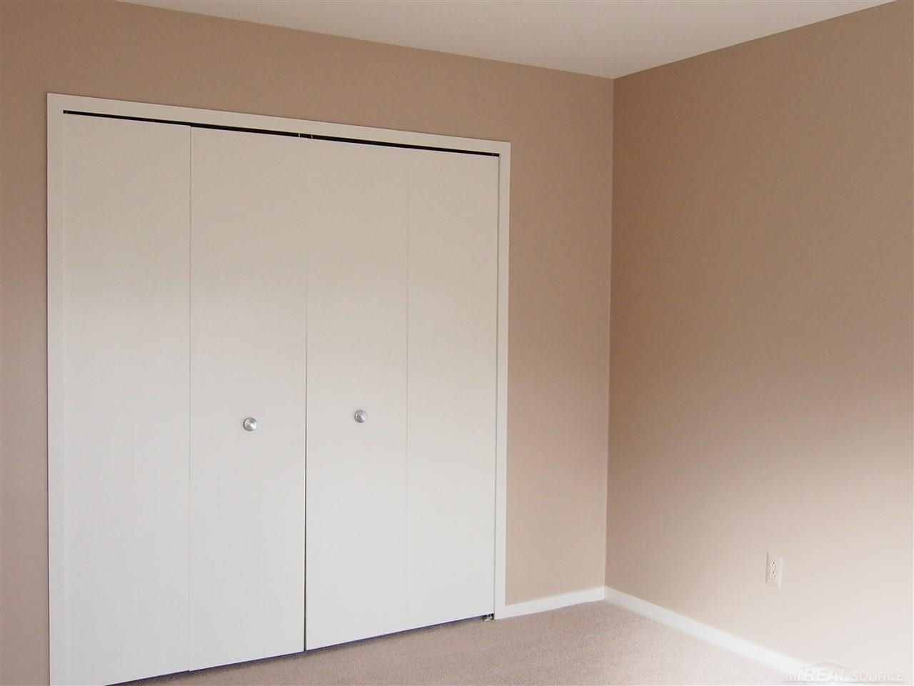 641 Ashley Circle East, Unit 139 Rochester, MI 48307 - Photo 20 of 26
