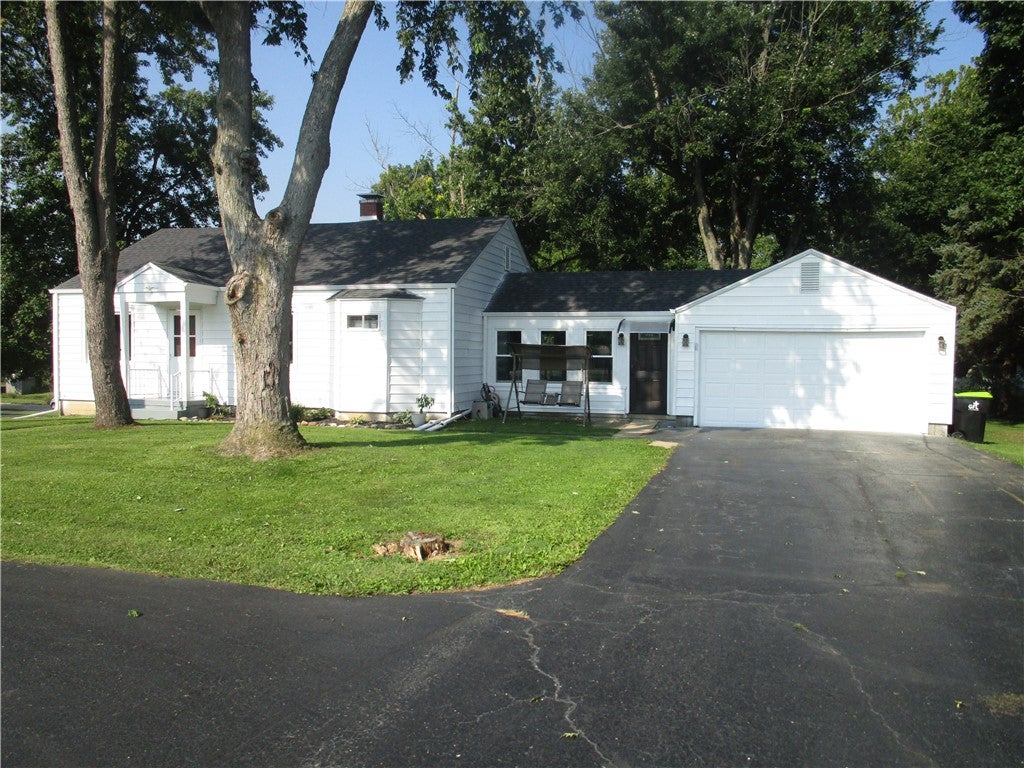 2843 South Taylor Road Decatur, IL 62521 - Photo 1 of 15 Gallery Image 1