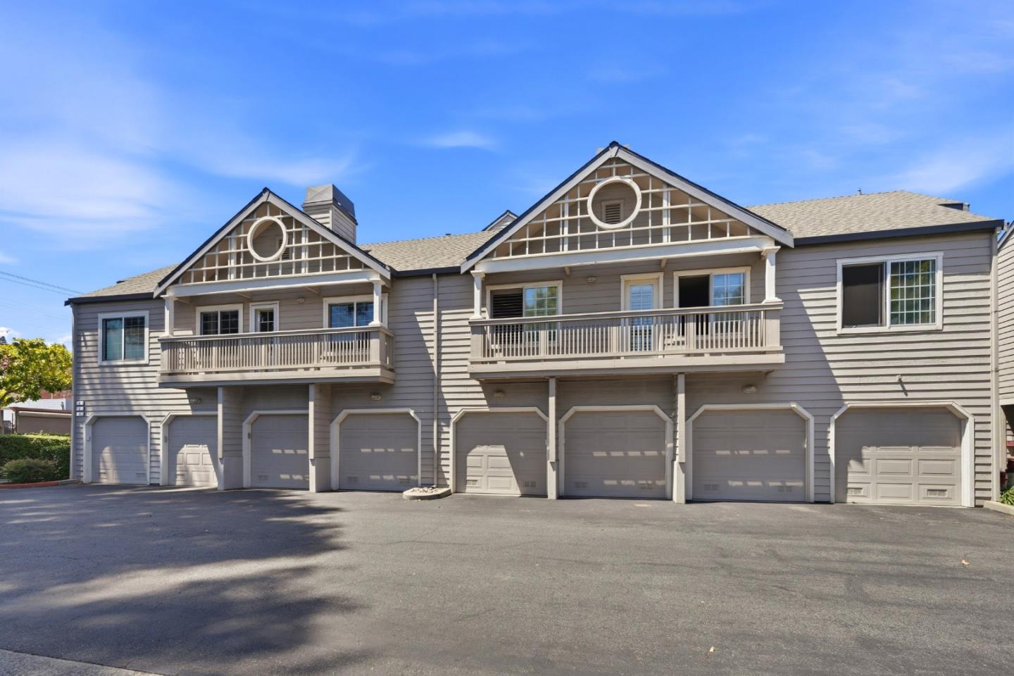935 Old County Road, Unit 9 Belmont, CA 94002 - Photo 31 of 34 Gallery Image 31