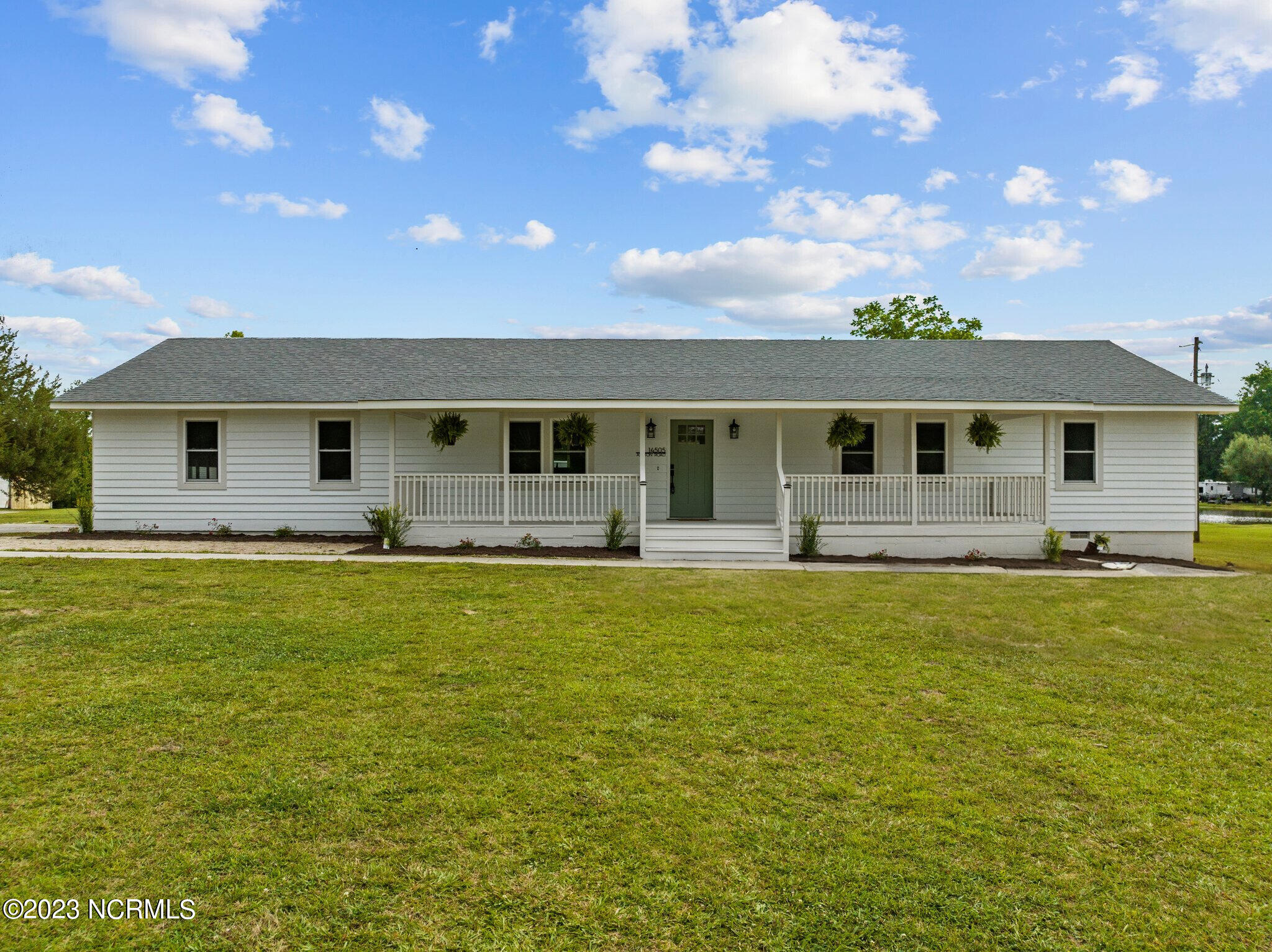 14505 Ashton Road Rocky Point, NC 28457 - Photo 1 of 57 61418838-52ee-4fa7-bdfa-255a9938c376