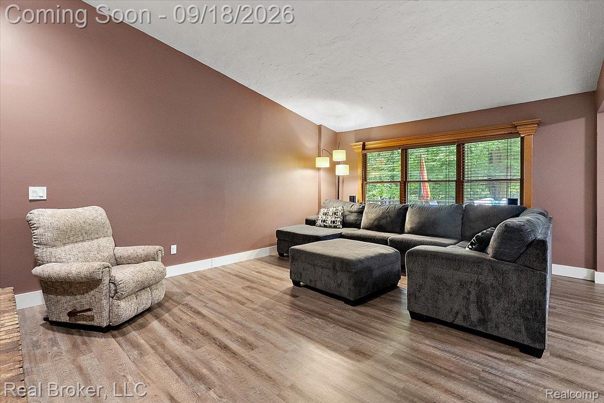 4515 Kidder Road Almont, MI 48003 - Photo 5 of 63 28-4515 Kidder -28.jpg