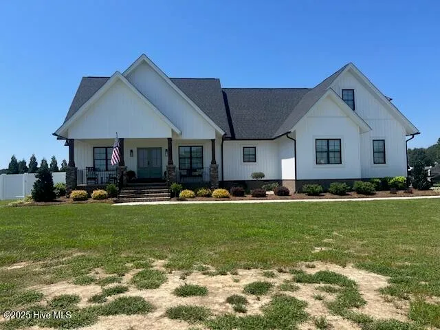 $775,000 | 5494 Tar Island Drive, Rocky Mount, NC 27803