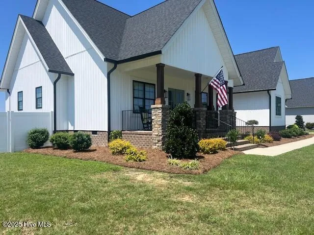 $775,000 | 5494 Tar Island Drive, Rocky Mount, NC 27803