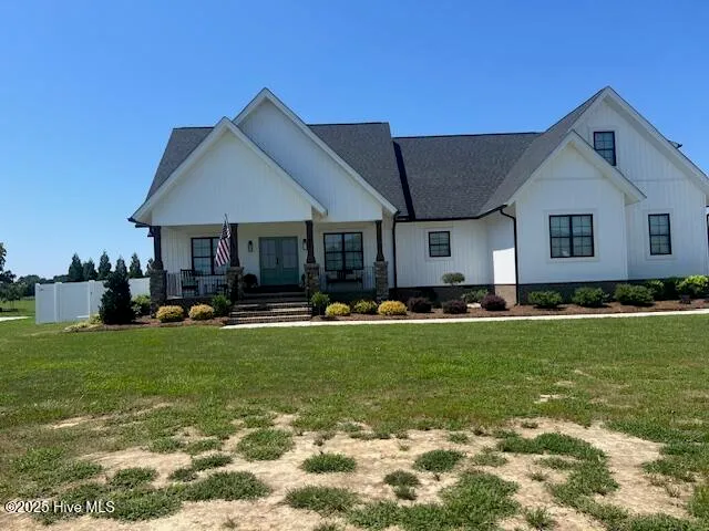 $775,000 | 5494 Tar Island Drive, Rocky Mount, NC 27803