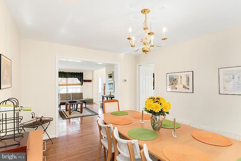 8006 Craddock Road Greenbelt, MD 20770 - Photo 20 of 30 Dining Room