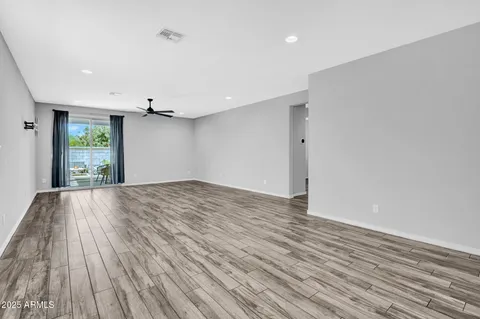 $474,995 | 6562 South 24th Place, Phoenix, AZ 85042