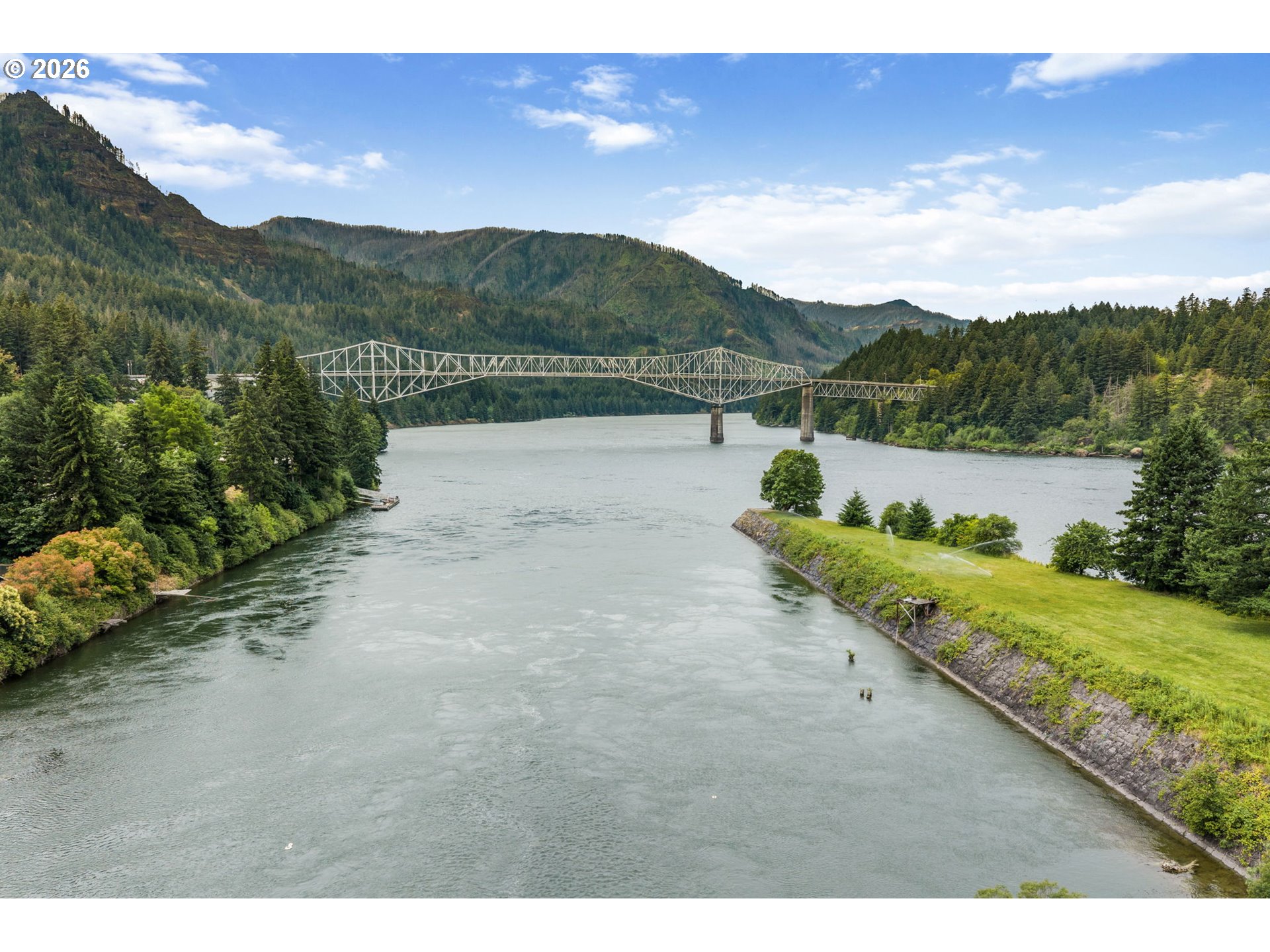 Gravel Pit Cascade Locks, OR 97014 - Photo 15 of 17
