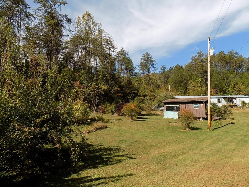 119 Pumpkin Valley Road Eidson, TN 37731 - Photo 10 of 12 Photo 10