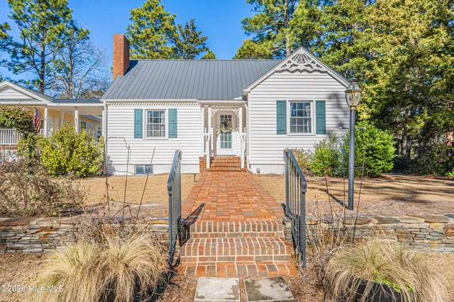 $1,950 | 435 West Baltimore Avenue, Pinebluff, NC 28373