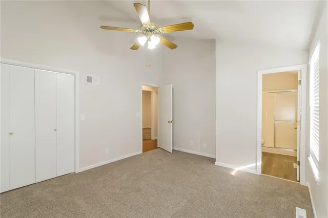 $2,235 | 1609 Johnston Drive, Raymore, MO 64083