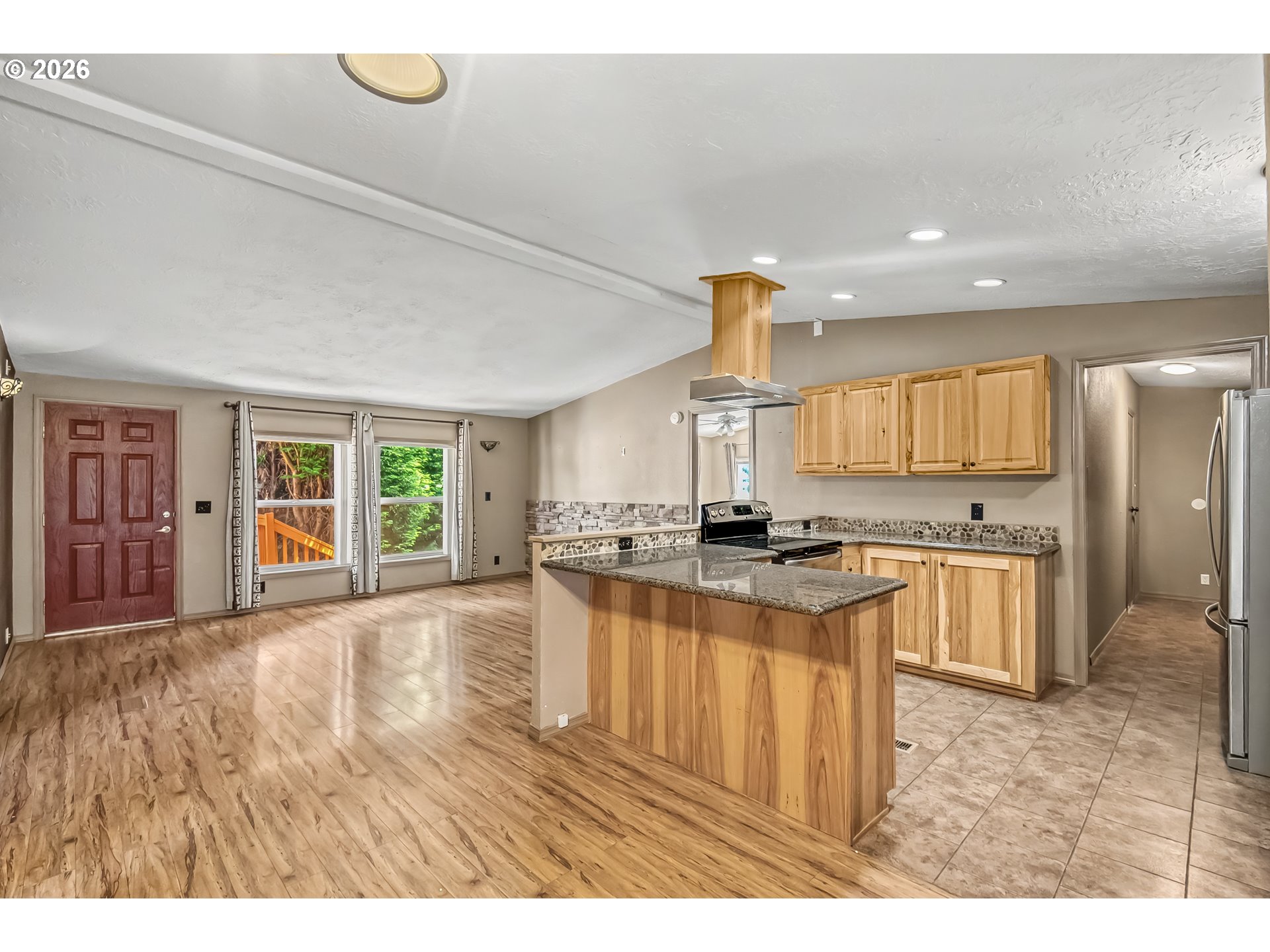1949 Southeast Palmquist Road, Unit 5 Gresham, OR 97080 - Photo 7 of 28