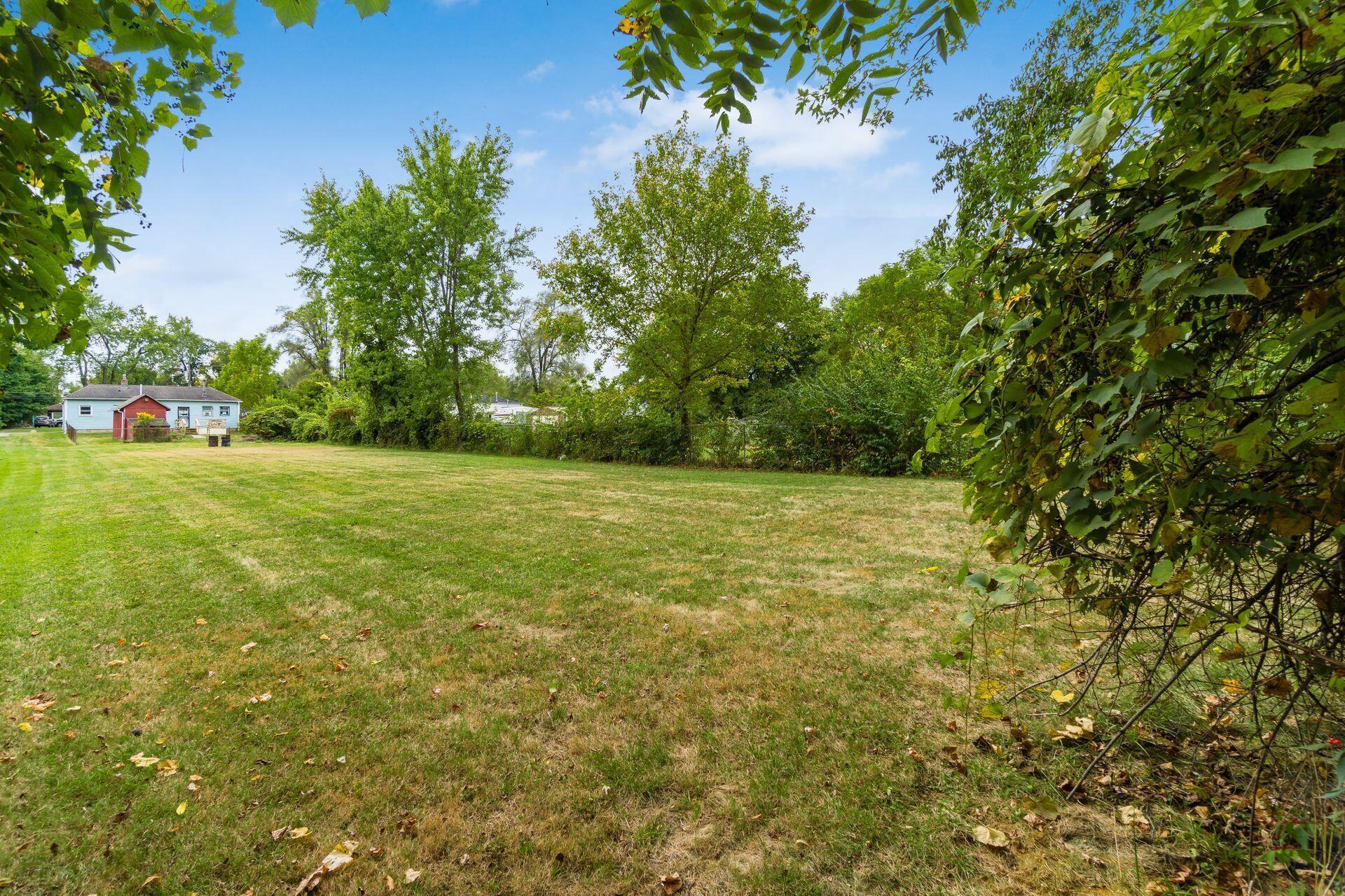 1156 Evergreen Road Columbus, OH 43207 - Photo 12 of 15 Yard B