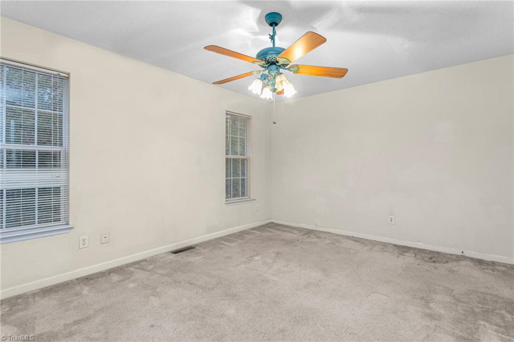 936 South Fifth Street Mebane, NC 27302 - Photo 16 of 27