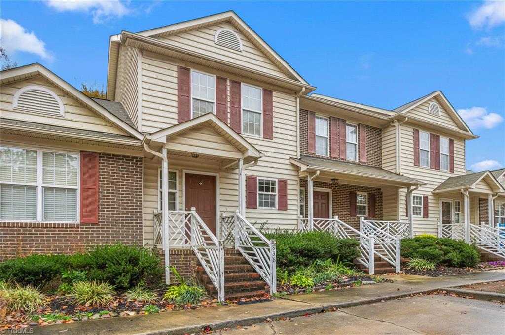 936 South Fifth Street Mebane, NC 27302 - Photo 2 of 27