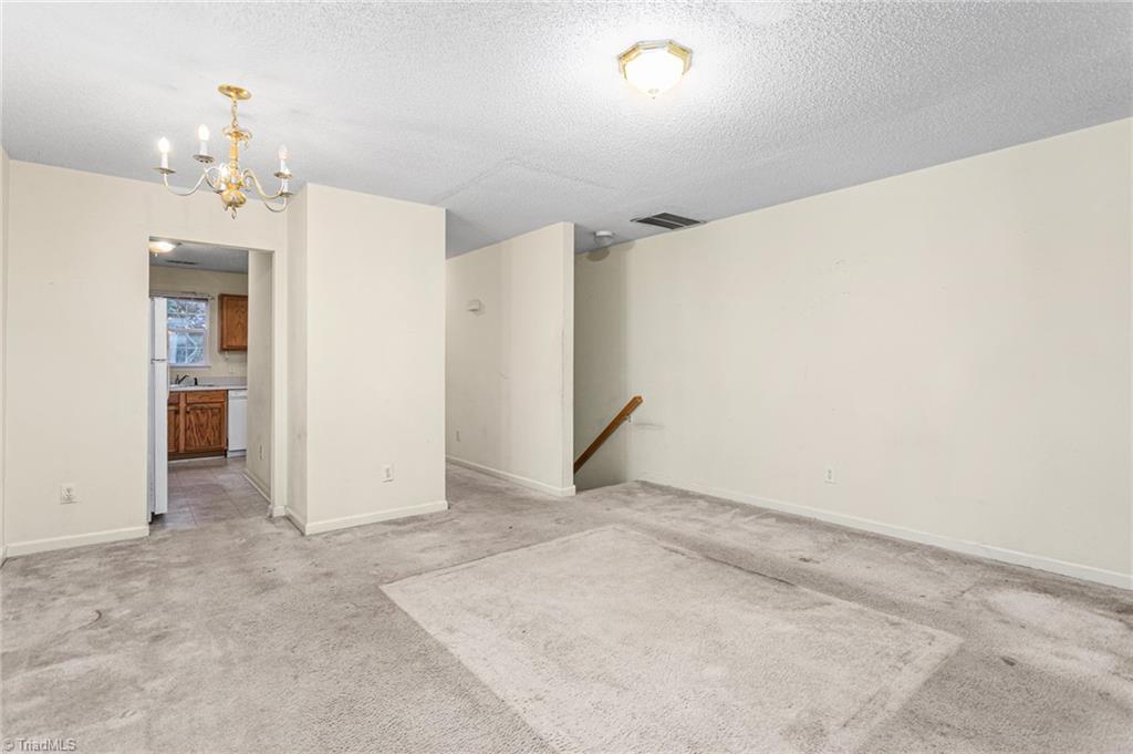 936 South Fifth Street Mebane, NC 27302 - Photo 9 of 27