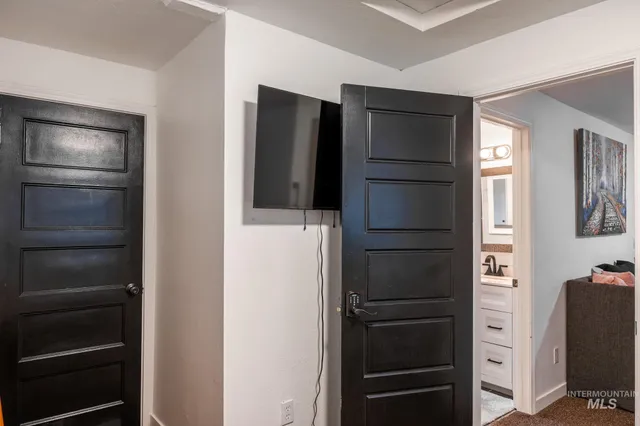 $319,000 | 271 Northwest 7th Street, Ontario, OR 97914