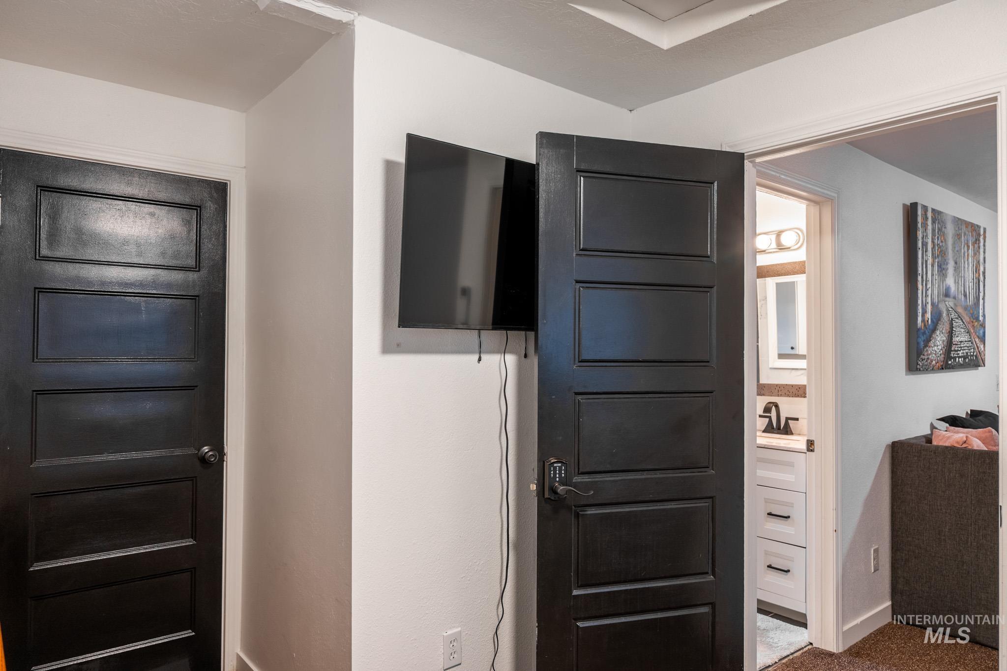 271 Northwest 7th Street Ontario, OR 97914 - Photo 19 of 32