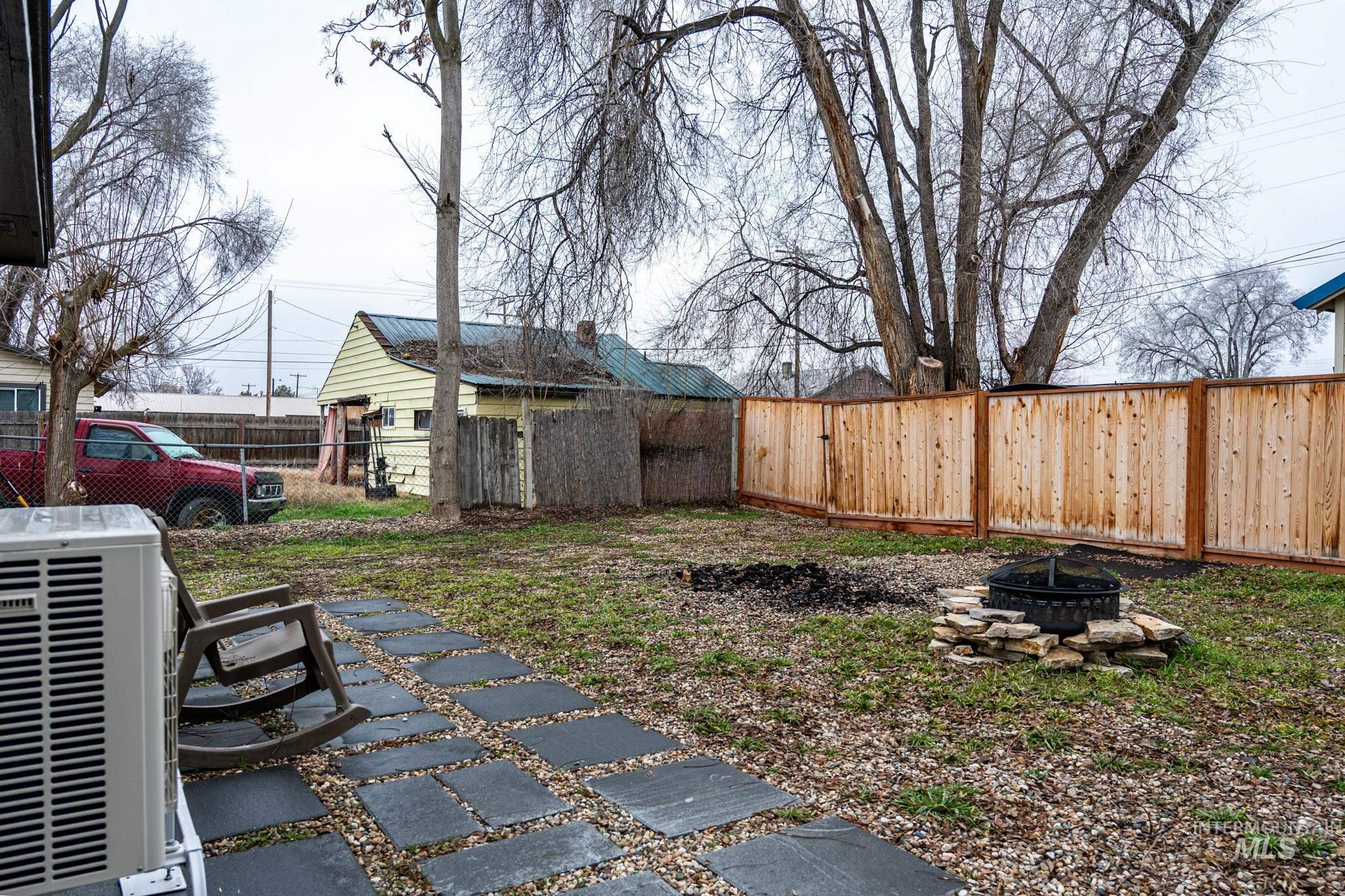 271 Northwest 7th Street Ontario, OR 97914 - Photo 26 of 32