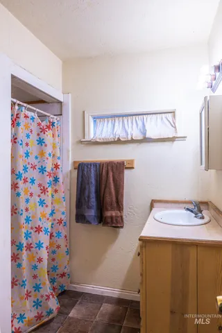 $319,000 | 271 Northwest 7th Street, Ontario, OR 97914