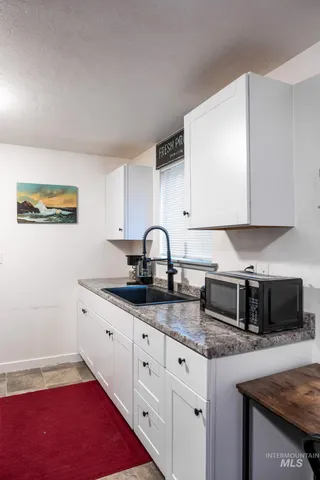 $319,000 | 271 Northwest 7th Street, Ontario, OR 97914