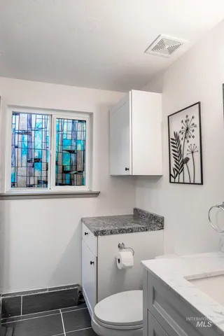 $319,000 | 271 Northwest 7th Street, Ontario, OR 97914