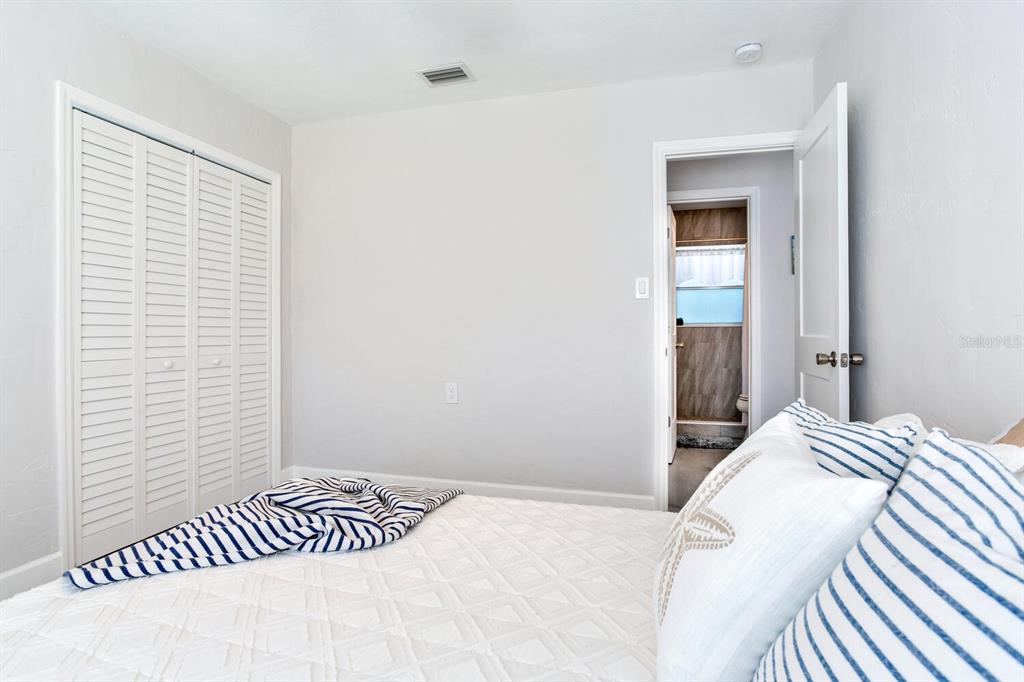 508 129th Avenue East Madeira Beach, FL 33708 - Photo 21 of 42