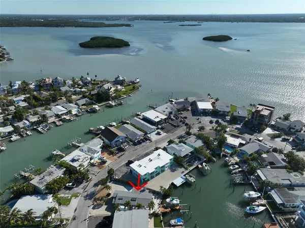 $2,300 | 508 129th Avenue East, Madeira Beach, FL 33708