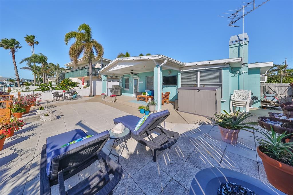 508 129th Avenue East Madeira Beach, FL 33708 - Photo 38 of 42