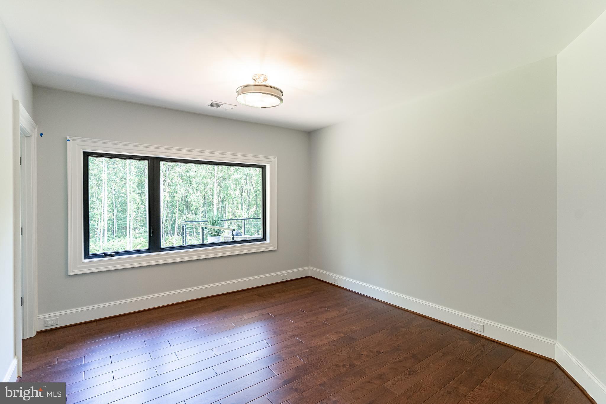 2035 Hunter Mill Road Vienna, VA 22181 - Photo 107 of 123