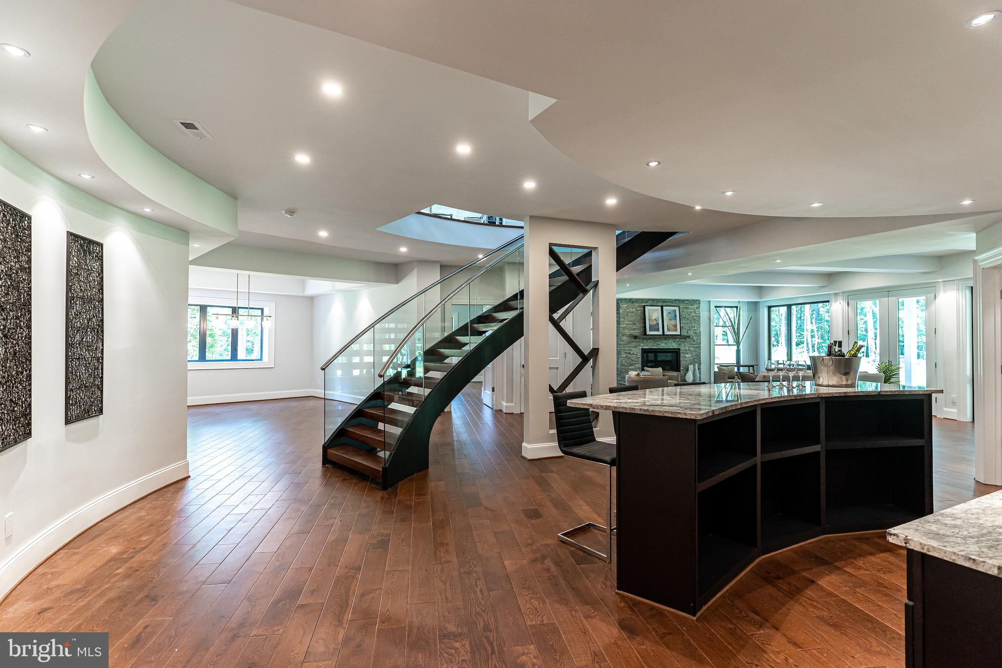 2035 Hunter Mill Road Vienna, VA 22181 - Photo 109 of 123