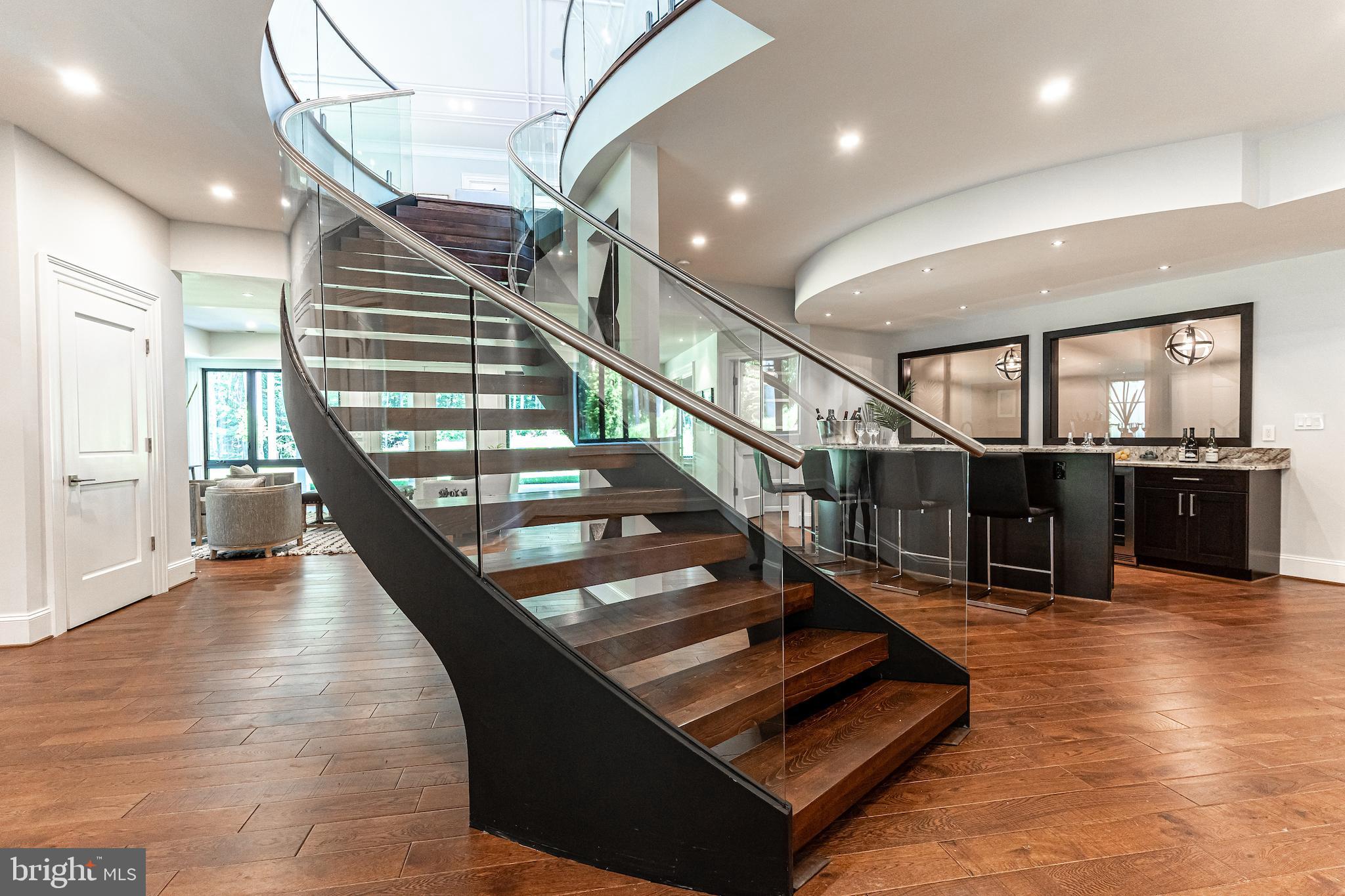 2035 Hunter Mill Road Vienna, VA 22181 - Photo 110 of 123