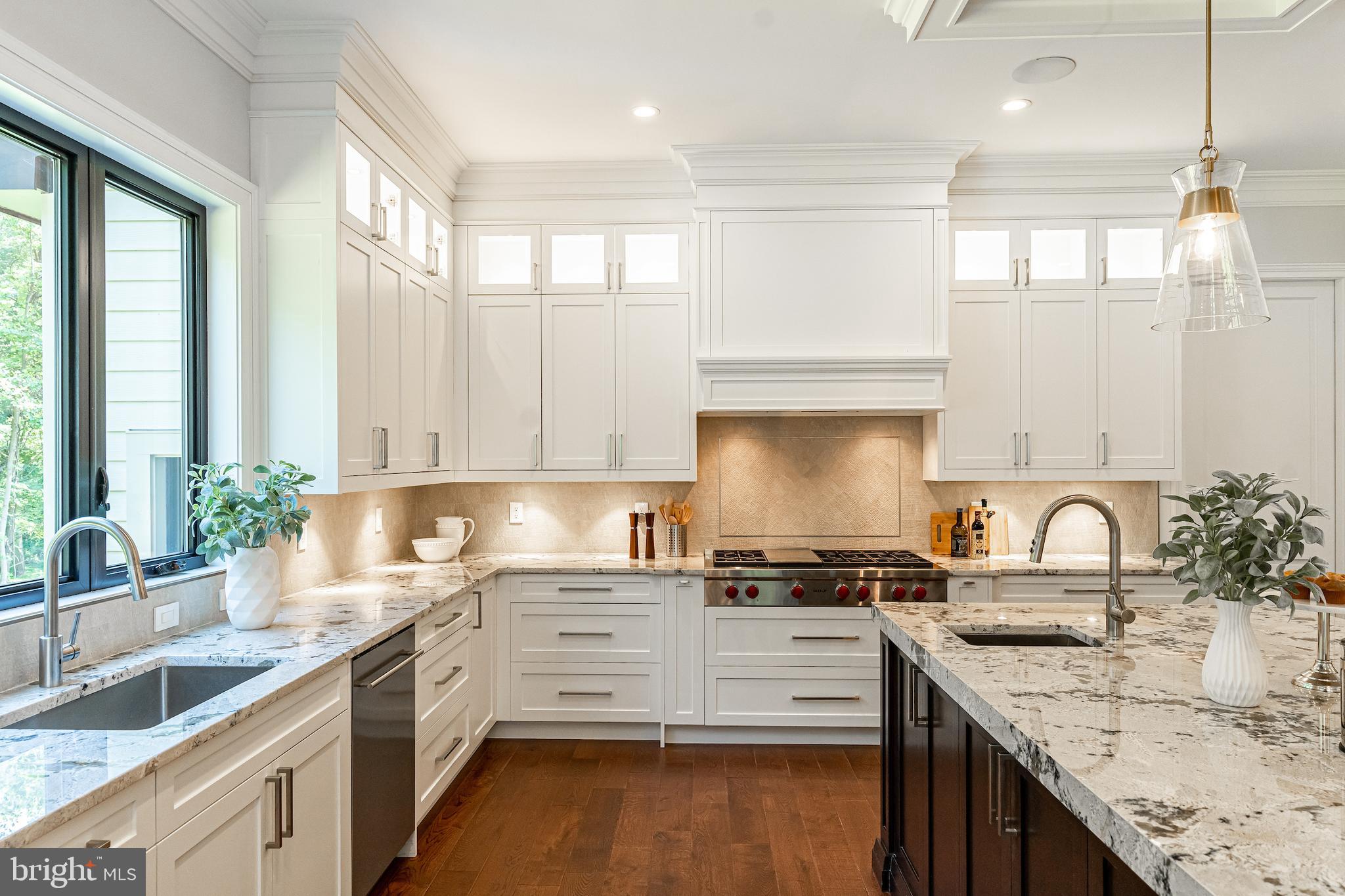 2035 Hunter Mill Road Vienna, VA 22181 - Photo 32 of 123