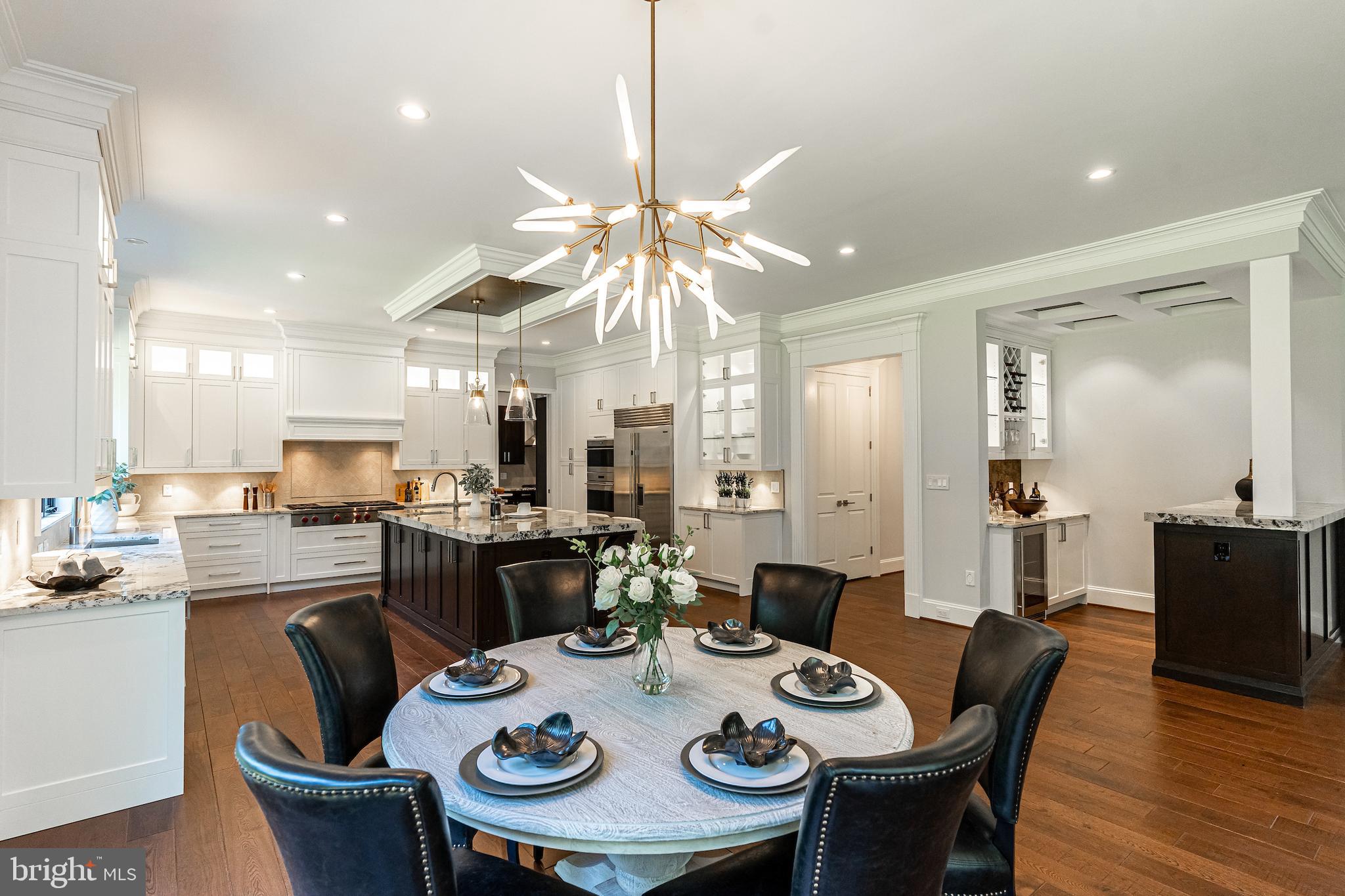 2035 Hunter Mill Road Vienna, VA 22181 - Photo 34 of 123