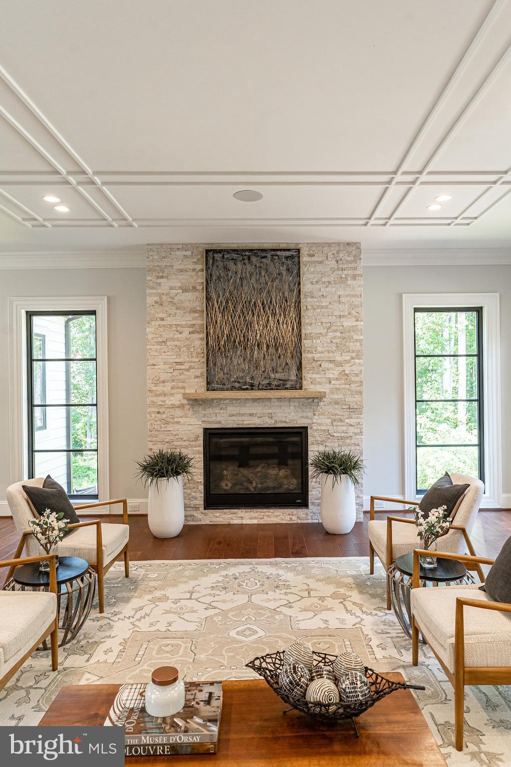 2035 Hunter Mill Road Vienna, VA 22181 - Photo 42 of 123