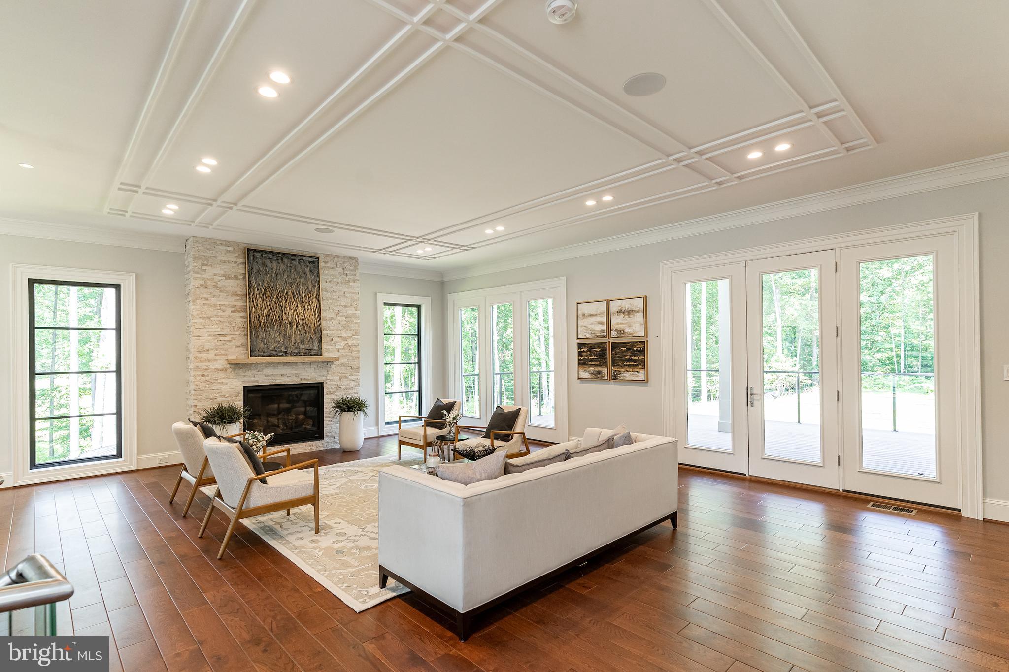 2035 Hunter Mill Road Vienna, VA 22181 - Photo 46 of 123